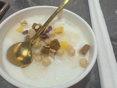 -欧提汗·新疆餐厅·清真(银都路店)