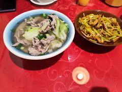 -冯烫烫跷脚牛肉·川菜小馆(武胜西街店)