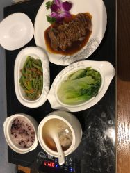 -圣轩·诗安国际母婴会所(渝中店)