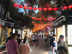 -绳金塔美食街(前进路店)