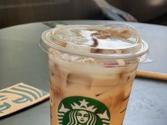 -星巴克(杭州湖滨银泰E区店)