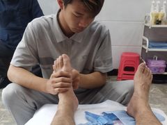 -郑远元专业修脚房(济南市奥体西路店)