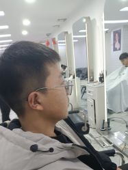 -米娜护肤造型