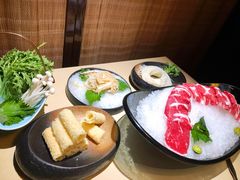 -余欢领鲜火锅(新街口店)
