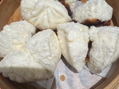 蜜汁叉烧包-点都德(长泰广场店)