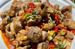 Tea Oil Stir-fried Young Chicken