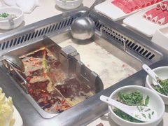 -海底捞火锅鲜切牛肉主题店(长寿路店)
