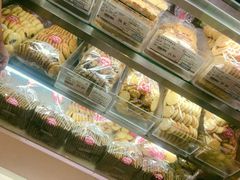 面包甜点陈列柜-第一食品(中环百联店)