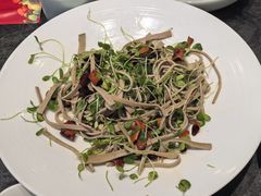 -李记饺子·熏酱东北菜(欢乐谷店)