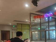 -佬土鹅肠火锅(中建大观店)