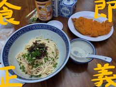 -沪西老弄堂面馆(定西路店)