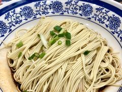 -鸿兴面馆馄饨小笼(稻香店)
