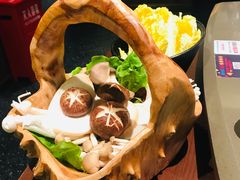 -捞王锅物料理(上海世茂广场店)