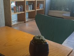 -宜必思酒店(青岛五四广场宁夏路地铁站店)