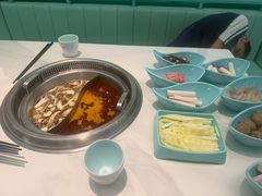 -季季红火锅(柳州城中万达二店)