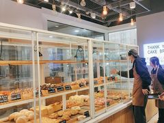 -焙丽拾光(麦凯乐直营店)