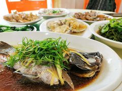 -锐记美食店·现捞海鲜(闸坡店)