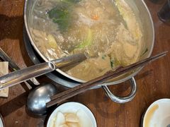 -乡土黄·鲜牛肉火锅·小龙虾(兴业街店)