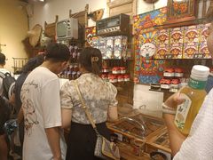 -嘉凌码头·重庆特产手工火锅底料(洪崖洞九楼店)