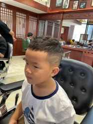 点击看大图 -尼特斯男士发型馆