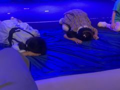 -猴有戏教育戏剧·音乐剧·主持口才·演讲朗诵辩论(环球港华师大校区)