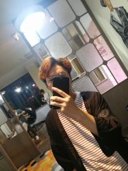 -苑苑发型设计