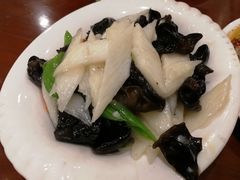 秋木耳炒山药-北平小馆·烤鸭·家常菜(磨房北里店)