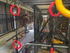 -嗨翻Hi-Fun竞技主题乐园·蹦床团建生日轰趴(荆川 国光1937店)