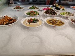 -鱼窝棚柴火铁锅炖(富山屯店)