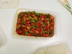 小煎兔-自贡盐帮菜·玩辣餐厅(樱花园西街店)