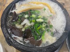 -丽华叶儿粑总汇