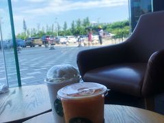 -星巴克臻选(成都环球乐天店)