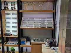 -沪睛眼镜蔡司官方授权店(金桥佳林路店)