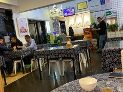 大堂-八两八金·莱芜特色炒鸡(市南漳浦路店)