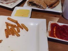 -棒约翰比萨·意面(证大大拇指广场店)