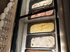 冰淇淋-比格比萨自助(三河富达购物中心店)