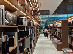 -茑屋书店(天目里店)