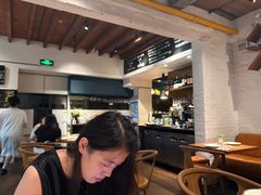 -La Strada(安福路店)