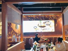 -呷哺呷哺(凯旋广场店)