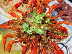 -乡土黄·鲜牛肉火锅·小龙虾(兴业街店)