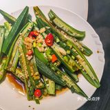 青番茄不懂辣的滋味
