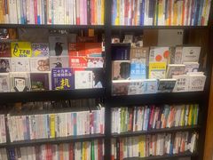 -西西弗书店&矢量咖啡(凯德晶萃广场店)