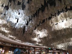 -覔书店(壹方城店)