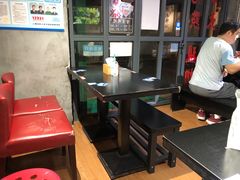 大堂-绿柠食堂(北外滩店)