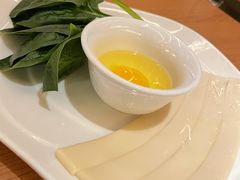 长寿面-巴奴毛肚火锅(悠唐购物中心店)