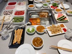 -海底捞火锅(宝龙广场夜宵主题店)