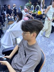 -藤野造型专业烫染接发