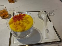 -燕庭·纯燕窝·甜品下午茶(南京西路店)