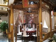 -万重锦·人文川菜馆(骡马市店)