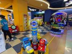 -爱玩嘉年华(龙湖曲江天街店)